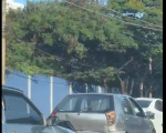 Engavetamento na avenida Av Gabriel Passos complica trânsito na região Sudeste de Divinópolis
