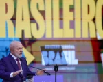 Governo antecipa 13º salário de aposentados do INSS para abril e maio