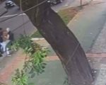 VÍDEO: desembargador aposentado é derrubado no chão durante assalto em BH
