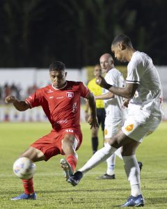 Guarani joga mal, &eacute; dominado pelo North no Fari&atilde;o e estreia na lanterna do M&oacute;dulo II