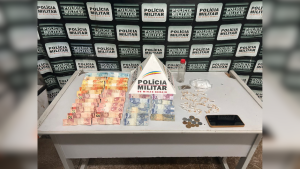 Par&aacute; de Minas: Homem &eacute; preso por tr&aacute;fico de drogas no bairro S&atilde;o Paulo