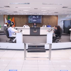 Três projetos são aprovados na reunião da Câmara