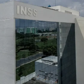 Descontos indevidos do INSS ser&atilde;o ressarcidos at&eacute; 31 de dezembro
