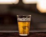 Homem é morto a tiros após briga em bar de Ribeirão das Neves