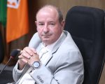 Presidente da Câmara de Divinópolis, Israel da Farmácia deixa CTI e pode receber alta em breve