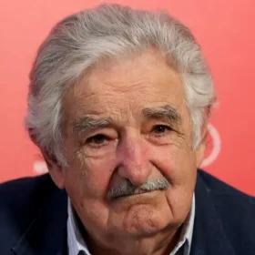 Pepe Mujica, ex-presidente do Uruguai, morre aos 89 anos