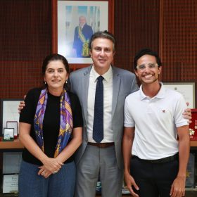 Ministro Camilo Santana confirma visita ao Hospital Regional de Divin&oacute;polis