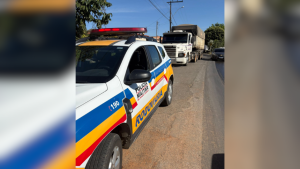 Homem &eacute; preso por adulterar ve&iacute;culos na MG-170, em Arcos