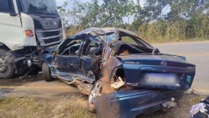 Acidente grave deixa um morto e quatro feridos na MG-420, em Pomp&eacute;u