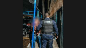 Homem &eacute; preso por envolvimento com o tr&aacute;fico em Nova Serrana