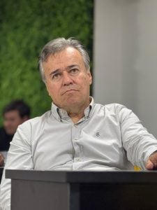 Câmara de Divinópolis vota projeto sobre vigilantes nesta terça