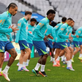 Brasil x Paraguai: como acompanhar o duelo das Eliminat&oacute;rias para a Copa