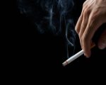 Homem é ferido com tesoura após briga por cigarro no Centro de BH