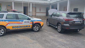 Pol&iacute;cia Rodovi&aacute;ria recupera caminhonete furtada na MG-050, em Formiga