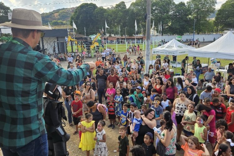 Em Carangola, Família do Campo bate recorde de público em…