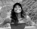 Morre brasileira que caiu em trilha de vulcão na Indonésia