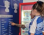 Lucas Romero celebra a felicidade familiar com a renovação de contrato no Cruzeiro