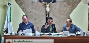 Presidente da C&acirc;mara de Oliveira prop&otilde;e instala&ccedil;&atilde;o de baf&ocirc;metros para fiscalizar vereadores