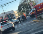 Motociclista fica ferida em colisão com carro, em Pará de Minas