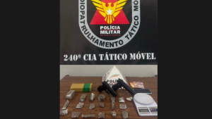 PM apreende maconha e armas em barrac&atilde;o usado para tr&aacute;fico em S&atilde;o Gon&ccedil;alo do Par&aacute;