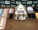 Jovem é presa com cocaína e mais de 90 pedras de crack em Pará de Minas