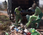 Divinópolis: 8 garis faltam ao trabalho e comprometem coleta de lixo; Prefeitura e empresa entram em acordo