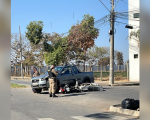 Acidente com duas motos e caminhonete deixa ferido em Divinópolis