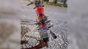 Homem &eacute; preso com moto furtada no bairro S&atilde;o Judas, em Divin&oacute;polis