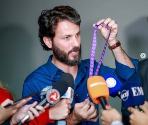 Marcelo Aro sobre cord&atilde;o de identifica&ccedil;&atilde;o dos doentes raros: &ldquo;necessidade&rdquo;&nbsp;