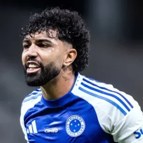 Cruzeiro goleia Juventude e mant&eacute;m lideran&ccedil;a do Brasileir&atilde;o