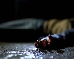 Homem é morto a tiros em possível emboscada e corpo é deixado na calçada em Contagem