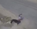 VÍDEO: criança tenta pular de carro desgovernado e é arremessada, na Grande BH