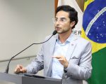 Vereador denuncia uso político da fé e da educação