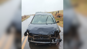 Motorista perde controle e bate em cerca em Formiga