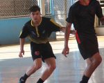 Jogos Escolares de Divinópolis 2025 começam com partidas acirradas no futsal