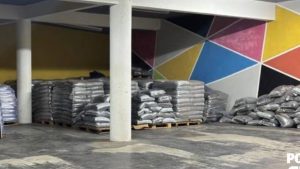Pol&iacute;cia recupera carga de 29 toneladas de PVC furtada em Nova Serrana; homem &eacute; preso