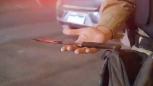 Ita&uacute;na: Homem &eacute; preso ap&oacute;s usar faca para furtar carne em supermercado