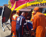 Paciente com queimaduras graves é transferida de helicóptero de Divinópolis para Montes Claros