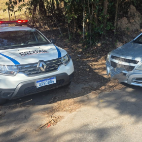 Polícia recupera veículo furtado em Carmópolis de Minas