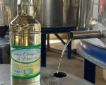 Lei estadual traz otimismo e cautela para produtores de cachaça mineira