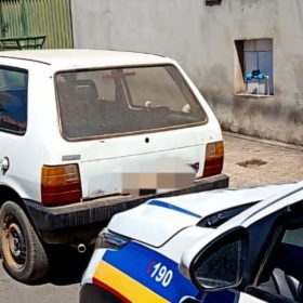 Homem compra Uno furtado por R$ 5 mil e &eacute; preso em Nova Serrana