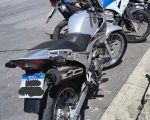 Homem furta moto, tenta fugir e é contido por populares no Centro de Divinópolis