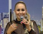 Divinopolitana Lydia Azevedo lança nova música nessa quinta-feira