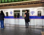 Governo de Minas orienta cidadãos nas estações de metrô sobre emissão da Carteira de Identidade Nacional