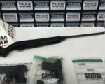 Homem é preso com armas em Oliveira durante operação