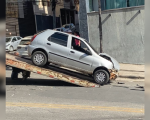 Motorista sem CNH ameaça mulher após acidente no Centro de Divinópolis