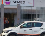 Avó de estudante ameaça diretora de escola com faca em Divinópolis