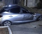 Árvore cai no Barreiro e atinge carro em BH