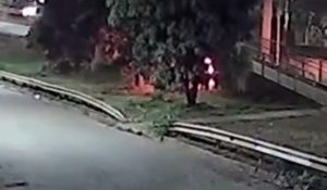 V&Iacute;DEO: mulher trans morre ap&oacute;s ser queimada viva na Grande BH