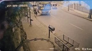 V&Iacute;DEO: homem morre ap&oacute;s ser esfaqueado dentro de &ocirc;nibus em BH